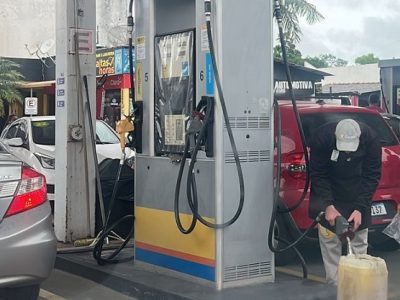 Com medo de desabastecimento, motoristas correm para os postos no Sul