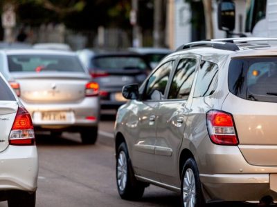 Projeto que estabelece teto para cobrança do IPVA é admitido pela CCJ