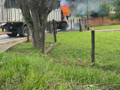 Incêndio destrói cabine de caminhão no interior de Sombrio