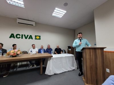 Édio Kunhasky Junior assume presidência da Aciva