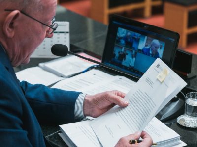 Finanças aprova Orçamento de 2023 e aumento salarial para o governador