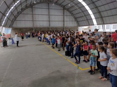 Projeto Estudante Cidadão da Polícia Militar realiza formatura na Escola João Matias em Araranguá
