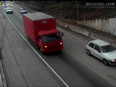 BR-101, Balneário Camboriú: túnel do Morro do Boi liberado e filas já chegam a 9 quilômetros