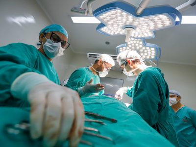 Mutirão da Saúde: 20 mil já realizaram cirurgias e a fila de pacientes oncológicos foi reduzida em 52%