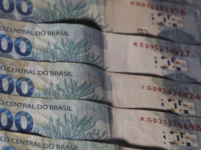 Governo avalia aumentar teto do MEI para R$ 140 mil, diz ministro