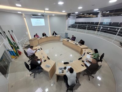 Vereadora de Balneário Arroio do Silva rebate publicação sobre diárias