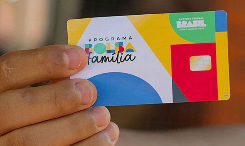Em 2025, cerca de 18 milhões de família receberam auxílio do governo