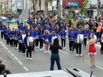 Confira as principais imagens do desfile de 7 de Setembro, em Araranguá