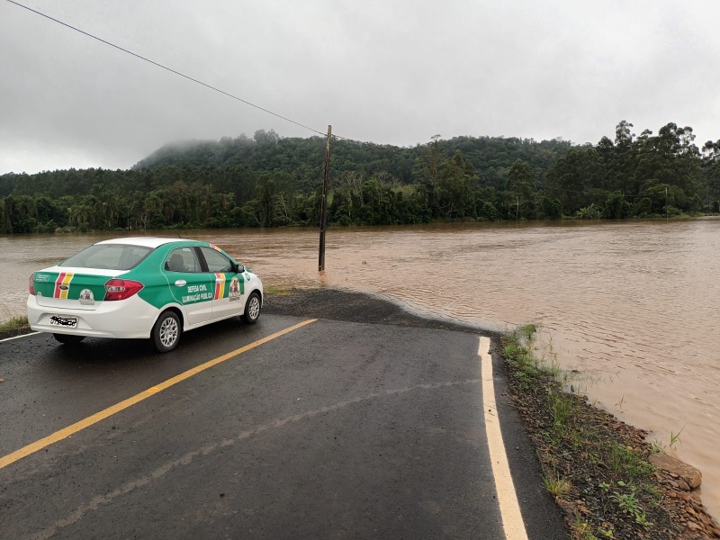 Prefeitura e Defesa Civil de Maracajá seguem monitorando o rio e auxiliando moradores