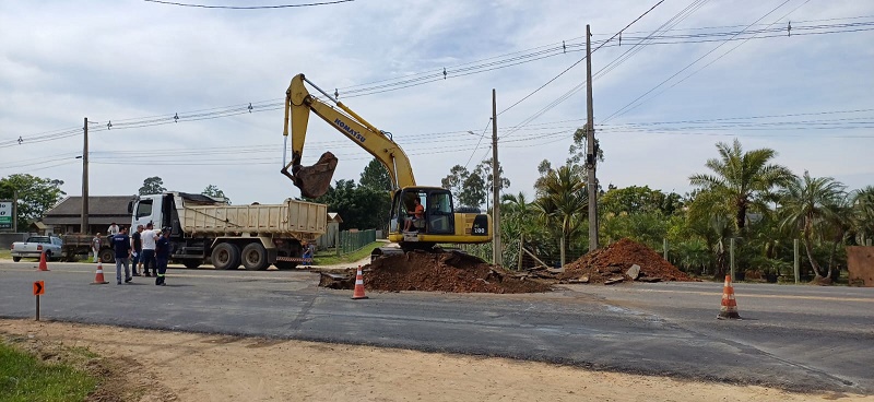Atenção motoristas: obras alteram o trânsito na rodovia Jorge Lacerda, em Araranguá