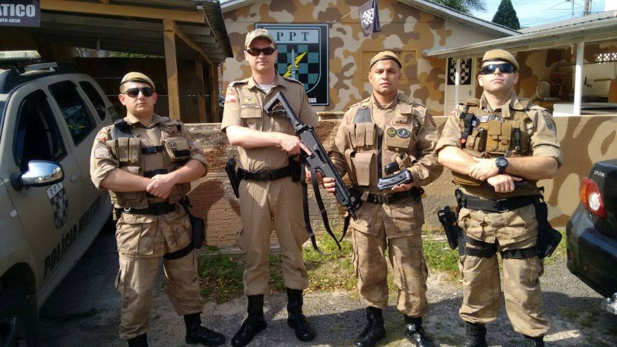 Polícia Militar prende acusado de tráfico de drogas próximo ao trevo de acesso as praias em Araranguá
