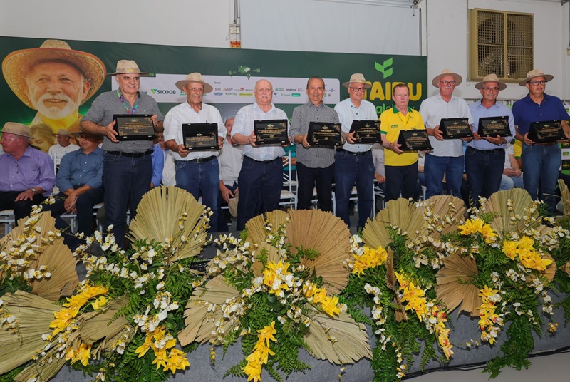Governador lança Programa Terra Boa 2024 com ações para beneficiar 66 mil agricultores catarinenses