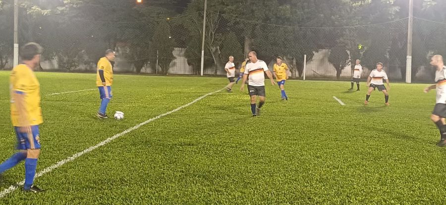 Dois jogos abriram o campeonato de sócios do Grêmio Fronteira