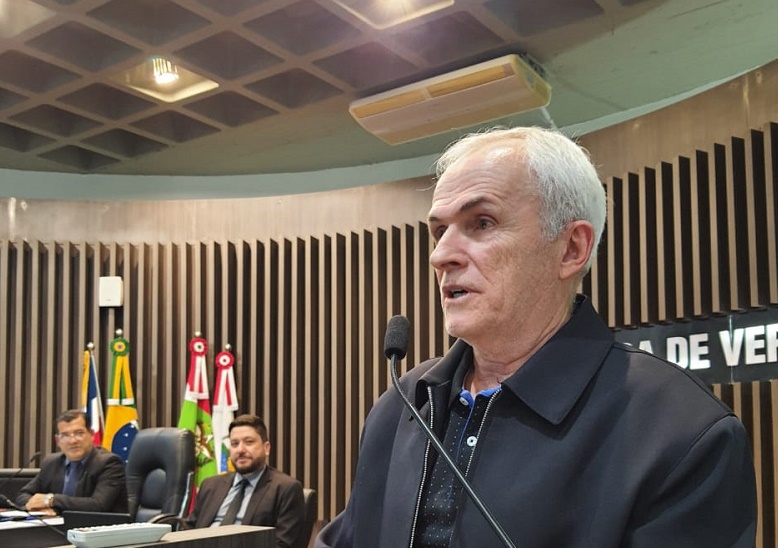 Alceu Pacheco recebe Moção de Reconhecimento da Câmara Municipal