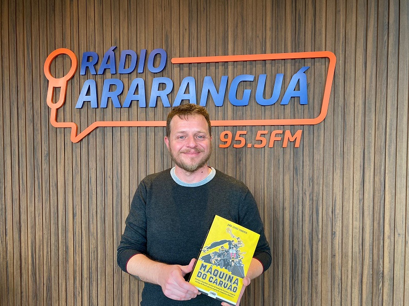 João Lucas, o jornalista que eternizou em livro, a geração do Criciúma E.C, campeã da Copa do Brasil e destaque na Libertadores