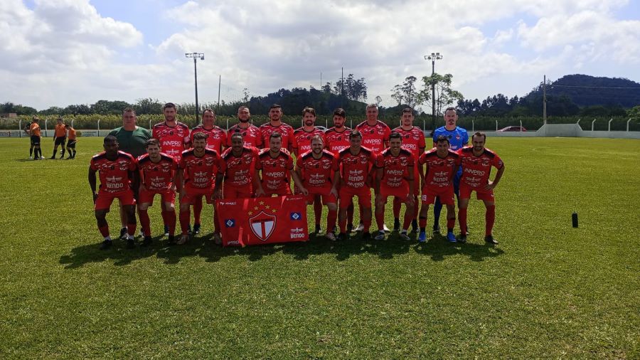 Novo Paraíso vence mais uma pelo Campeonato da LAVM