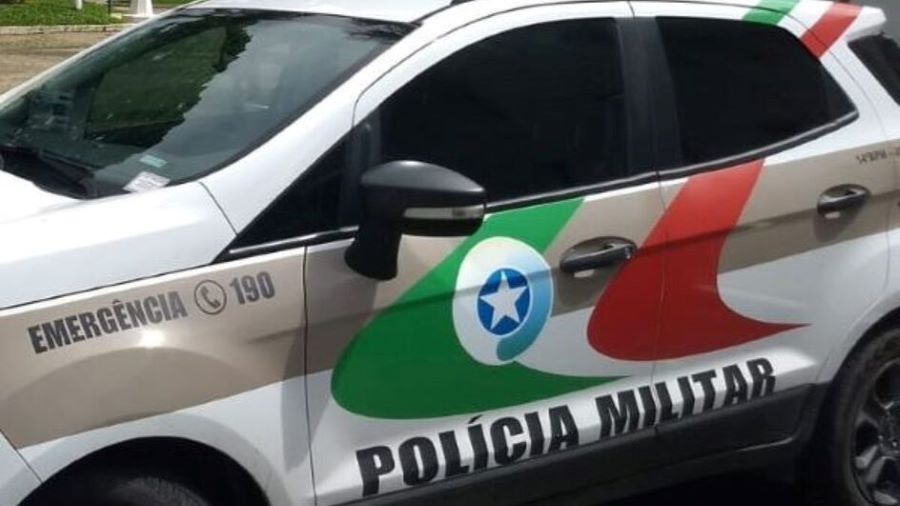 Polícia Militar prende jovem que ameaçou agredir o pai na Urussanguinha