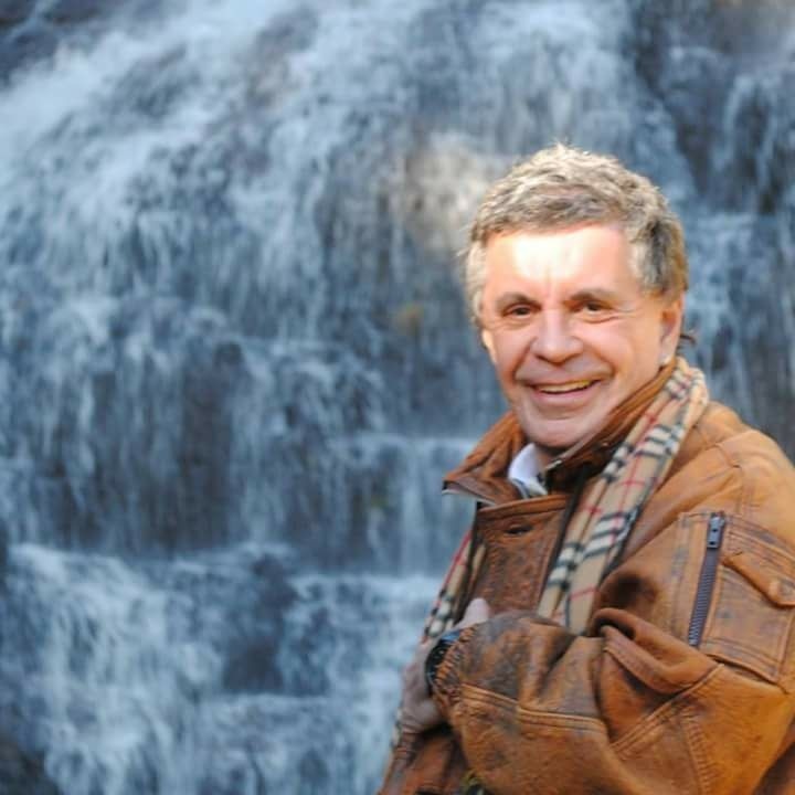 Morre, aos 74 anos, colunista Murilo Carvalho, referência no Sul do Estado