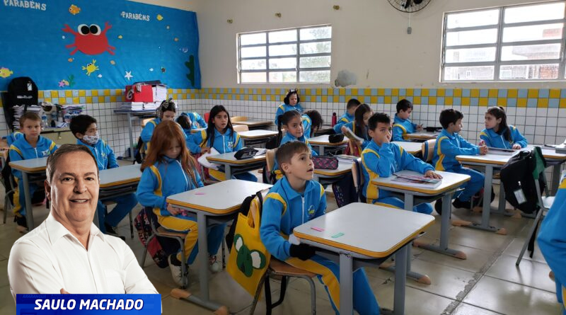 Alunos da rede estadual do Arroio estão sem transporte escolar e verba para evento gera polêmica na Câmara de Araranguá