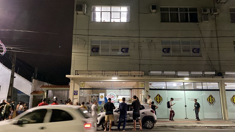 Tenente-coronel explica protocolo usado na denúncia de aluno armado em escola de Araranguá