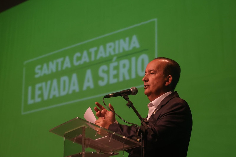 Governador retorna a Araranguá para inaugurar reforma histórica da EEB Araranguá e anunciar novos investimentos