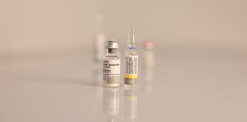 Vacinação é principal forma de prevenção da febre amarela e está disponível na rede pública