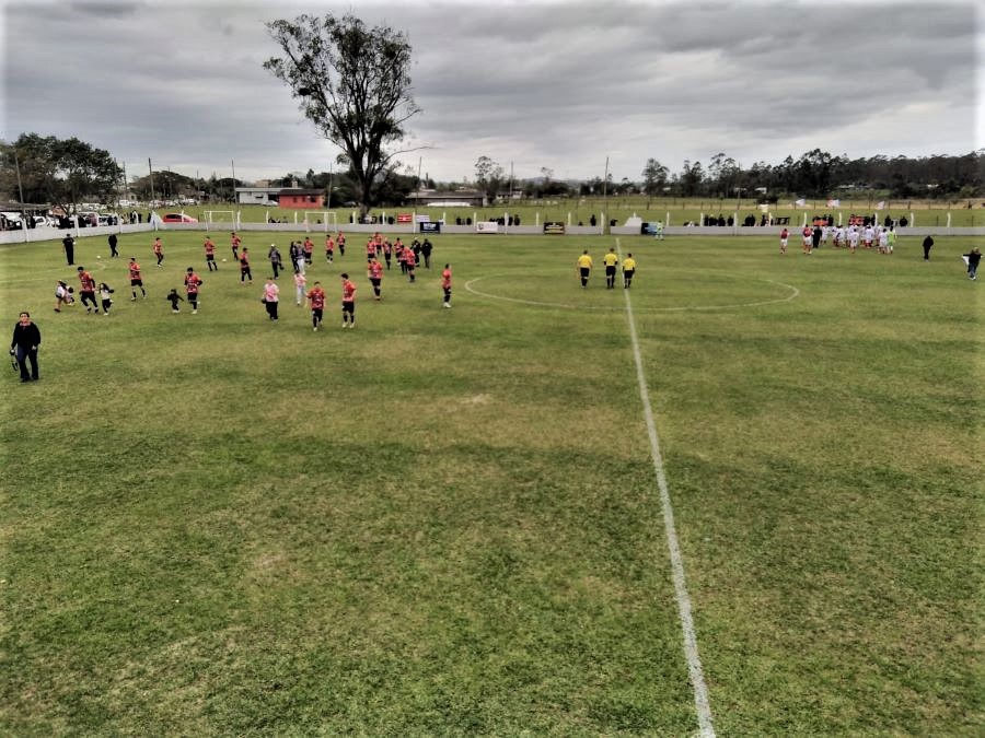 Santa Cruz e Sport vencem e mantém 100 por cento de aproveitamento no municipal de Araranguá
