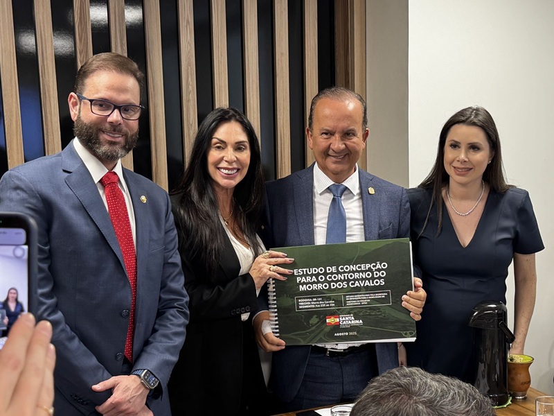 Em Brasília, governador busca solução imediata para a região do Morro do Cavalos com apresentação de projeto do contorno viário