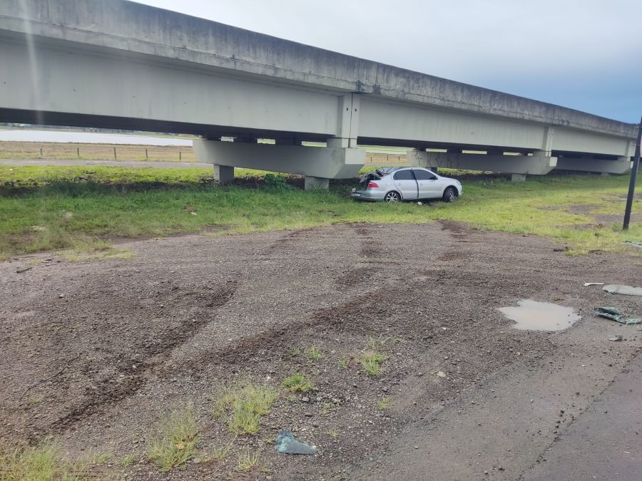 Colisão na BR-101 em Araranguá deixa dois feridos com gravidade