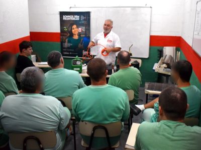 Detentos do Presídio de Imbituba recebem curso de manutenção de ar-condicionado