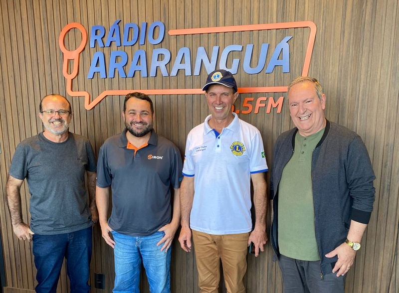Ação do Lions Clube Araranguá promove conscientização sobre diabetes, fome e meio ambiente, no Calçadão