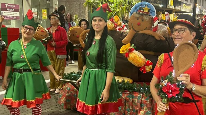 Parada de Natal de Araranguá: inscrições abertas para o desfile de abertura do Natal de Verão