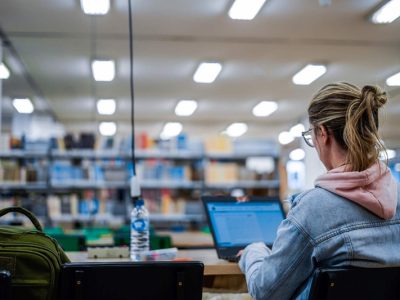 Governo de SC aprimora Universidade Gratuita e consolida programa como referência nacional no acesso e permanência no ensino superior