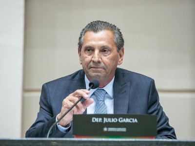 Julio Garcia diz que eleitor buscou mudança e cobra liderança para pacificar o país