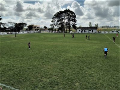 Definidos os semifinalistas do campeonato municipal da primeira divisão em Araranguá