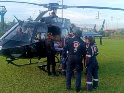 Serviço aeromédico transfere idoso que sofreu AVC de Araranguá para hospital de Criciúma