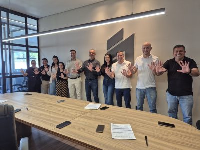 Republicanos de Araranguá amplia quadro de filiados com empresários do município (VÍDEO)