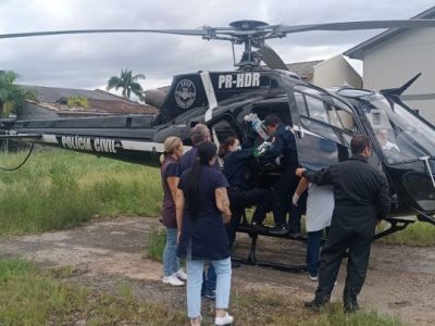Serviço aeromédico socorre bebê gravemente ferido após acidente de trânsito em Morro Grande