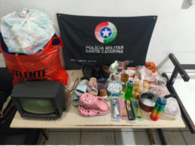 Dupla furta residência e acaba presa em Balneário Arroio do Silva