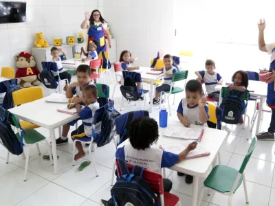 Uma em cada 10 crianças de 4 e 5 anos não vai à creche em 876 cidades