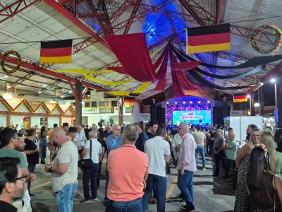 Heimatfest 2026 inicia em Forquilhinha com quatro dias de festa, cultura alemã e celebração dos 37 anos do município (VÍDEO)
