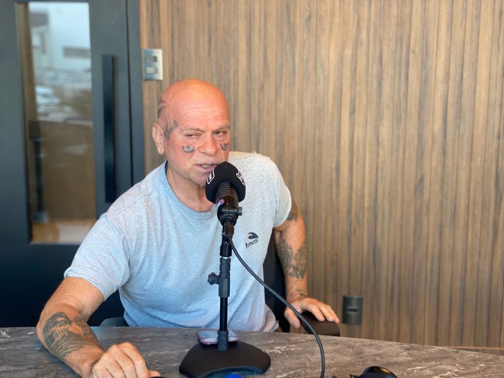 “Assistencialismo demais não traz progresso, estamos criando vadios”, diz delegado que alerta para aumento de “drogados de rua” e o uso indevido de benefícios sociais