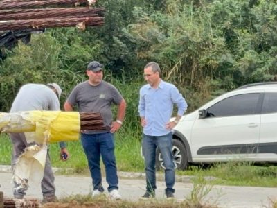 Equipe da Prefeitura vistoria novamente local da quarta ponte e reforça avanço do projeto em Araranguá (FOTOS E VÍDEO)