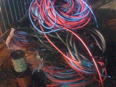 Dupla é presa após furtar mais de 400 quilos de fio de cobre de empresa de telecomunicação em Araranguá