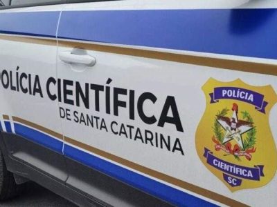 Colisão com ônibus escolar mata passageira de camionete no interior de São João do Sul