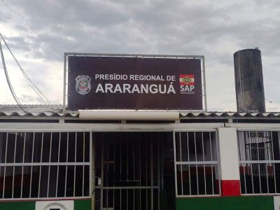 Polícia Militar prende homem que causou danos à residência na Gaivota e acusado de homicídio no Arroio do Silva