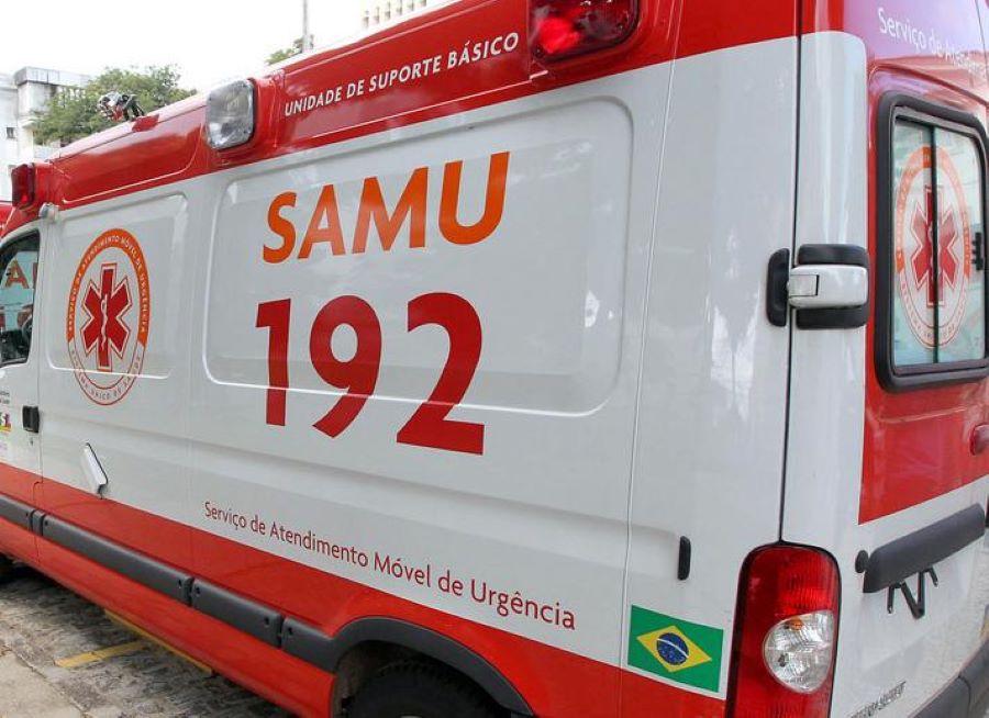 Motociclista invade a contra mão de rodovia e fica gravemente ferido após colisão no Jardim das Avenidas