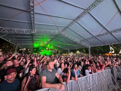 Grande público abre o Araranguá em Festa com show do Pixote e hoje tem Paula Fernandes