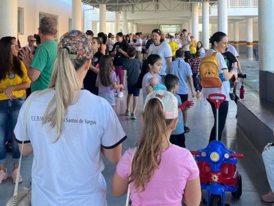 Escolas municipais de Sombrio realizam tradicional Dia da Família na Escola neste sábado