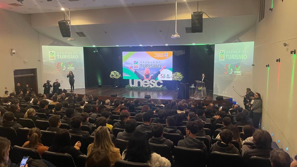 Unesc cria Escola de Turismo e aposta na qualificação para impulsionar desenvolvimento regional